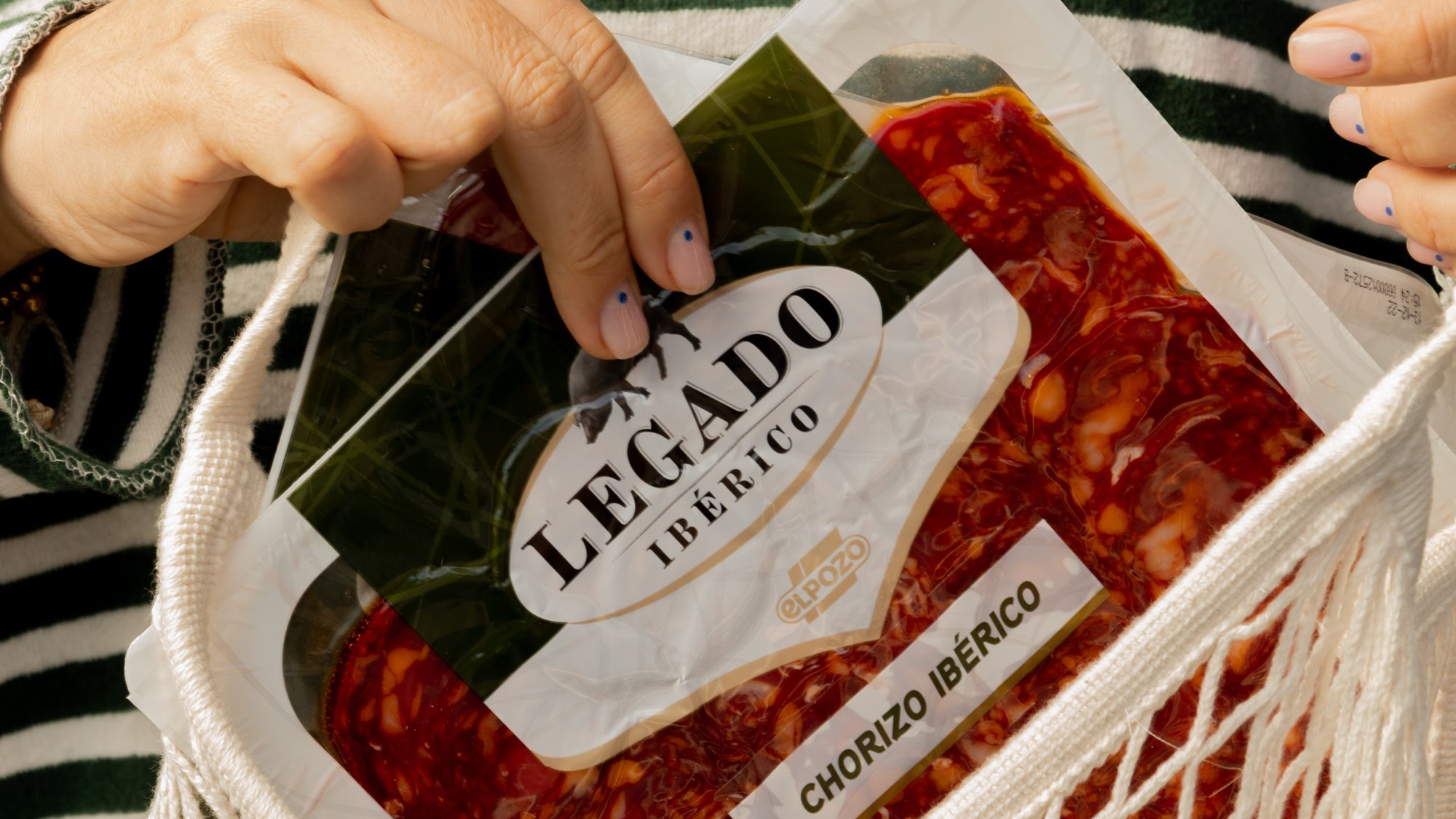 Legado Ibérico: A legacy tastes better when you share it.